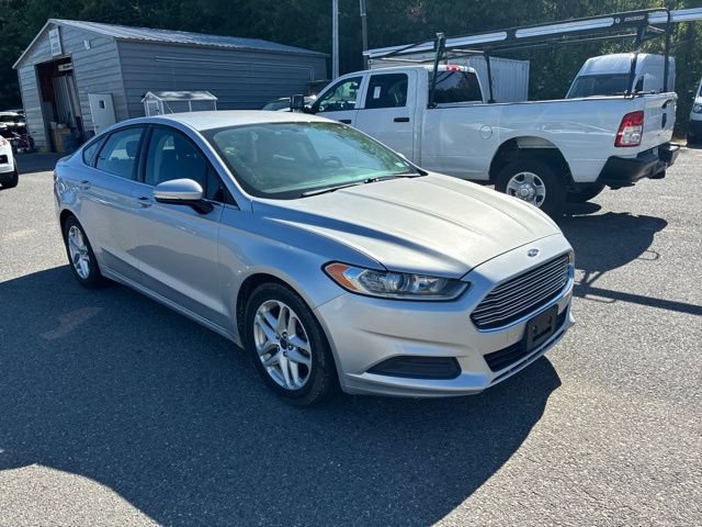 Used 2015 Ford Fusion SE