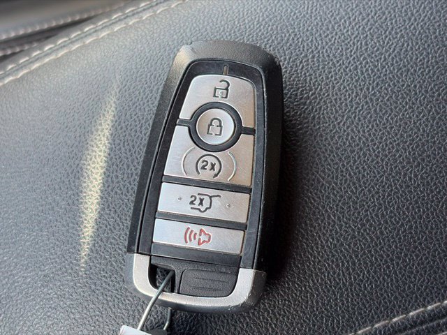 Used 2020 Ford Escape SEL AWD/4WD image 59