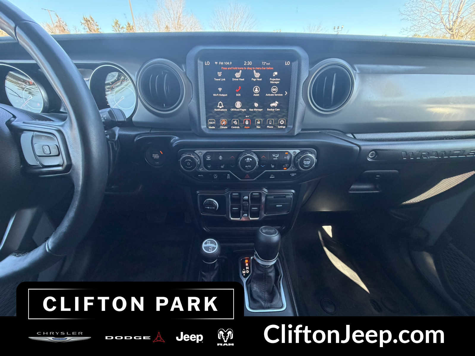 Used 2022 Jeep Wrangler Unlimited Sport image 24