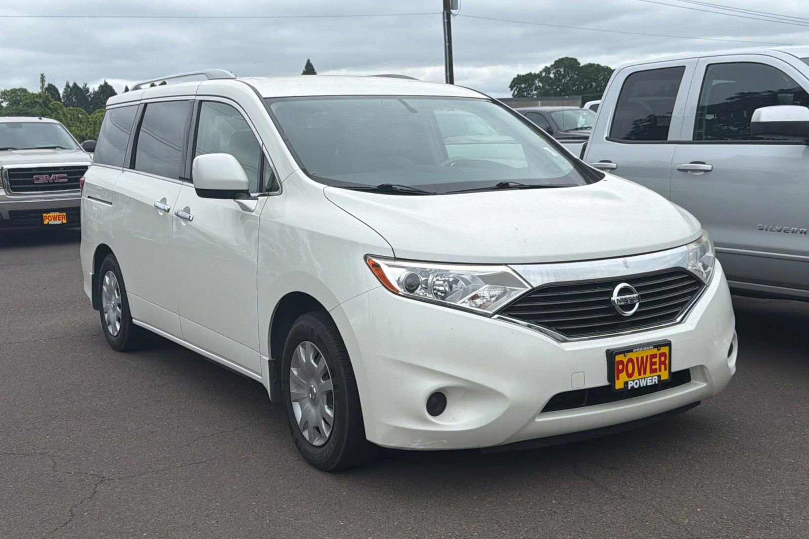 Used 2012 Nissan Quest S FWD image 2