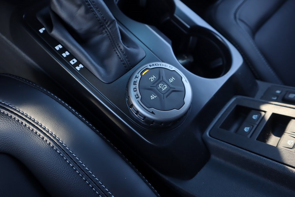 New 2025 Ford Bronco Outer Banks image 11