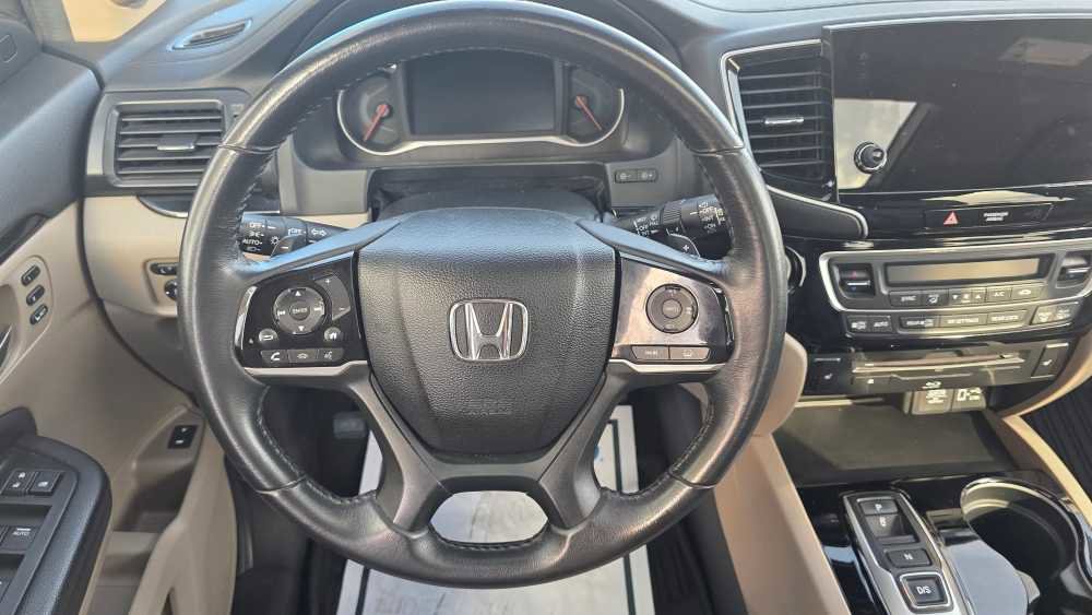 Used 2022 Honda Pilot Touring image 14