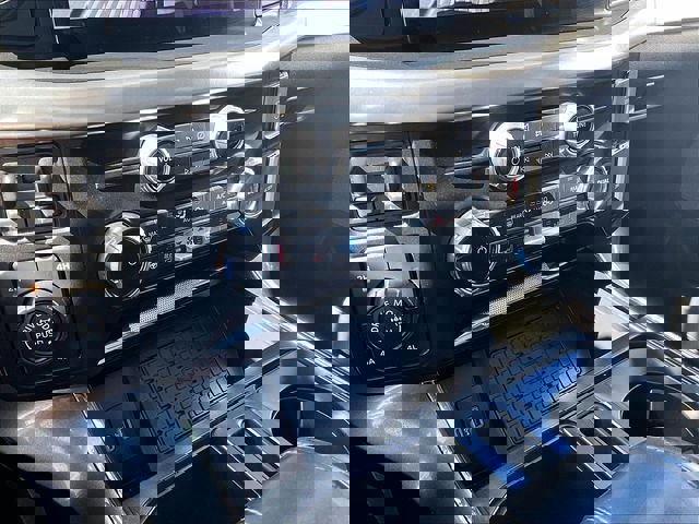 Used 2023 Ford F150 Lariat w/ Equipment Group 502A High AWD/4WD image 28