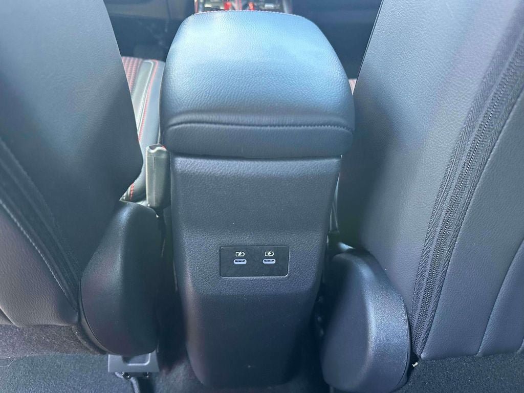 Used 2025 Nissan Kicks SR w/ Interior Electronics Package AWD/4WD image 12