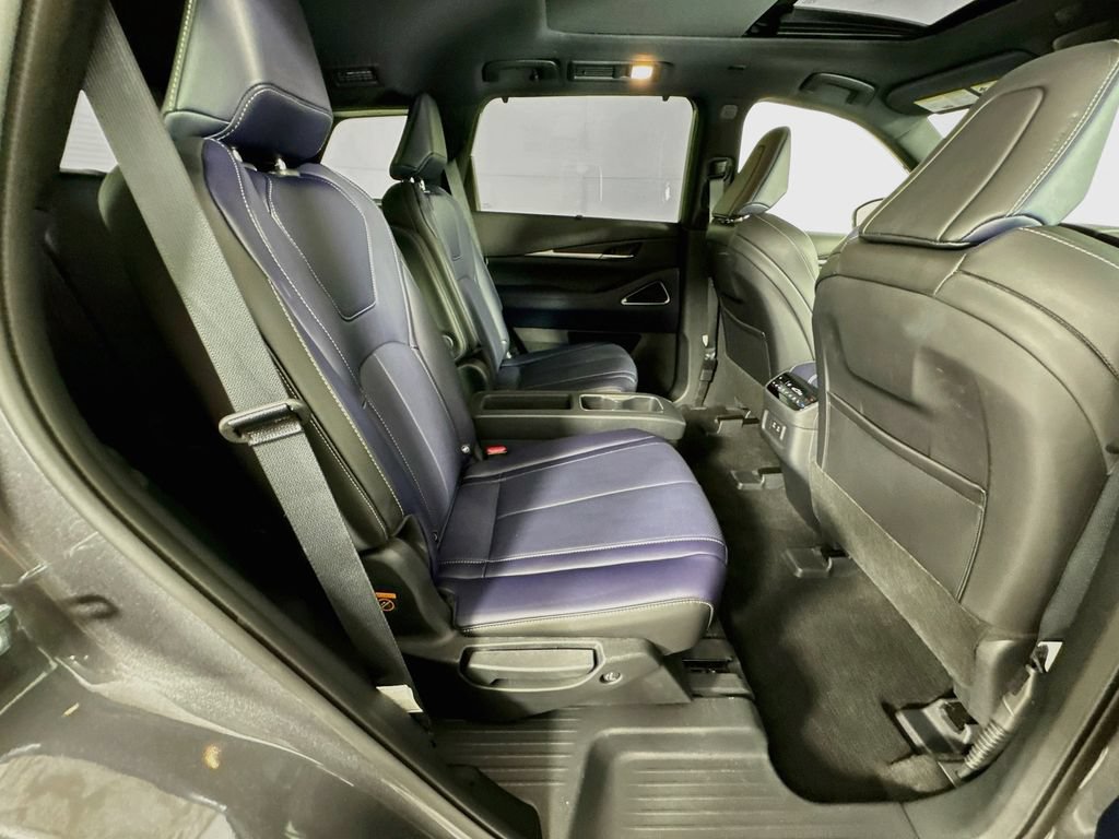 Certified 2026 INFINITI QX60 Sport w/ Dark Cargo Package AWD/4WD image 39