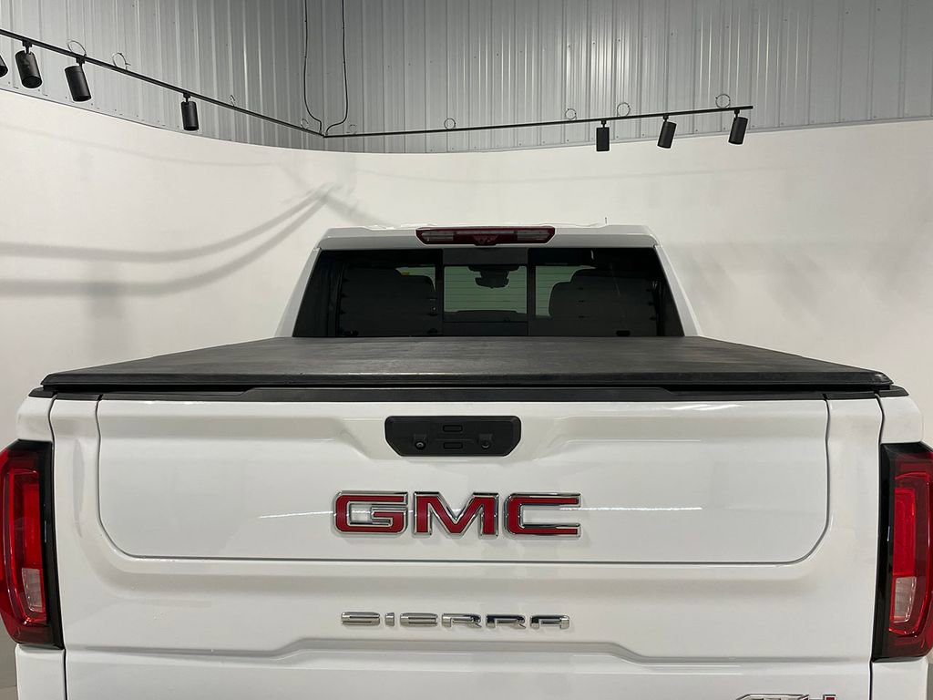 Used 2023 GMC Sierra 1500 AT4 w/ AT4 Premium Package AWD/4WD image 14