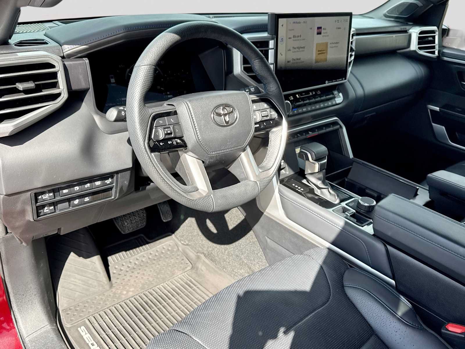 Used 2023 Toyota Sequoia Platinum AWD/4WD image 2