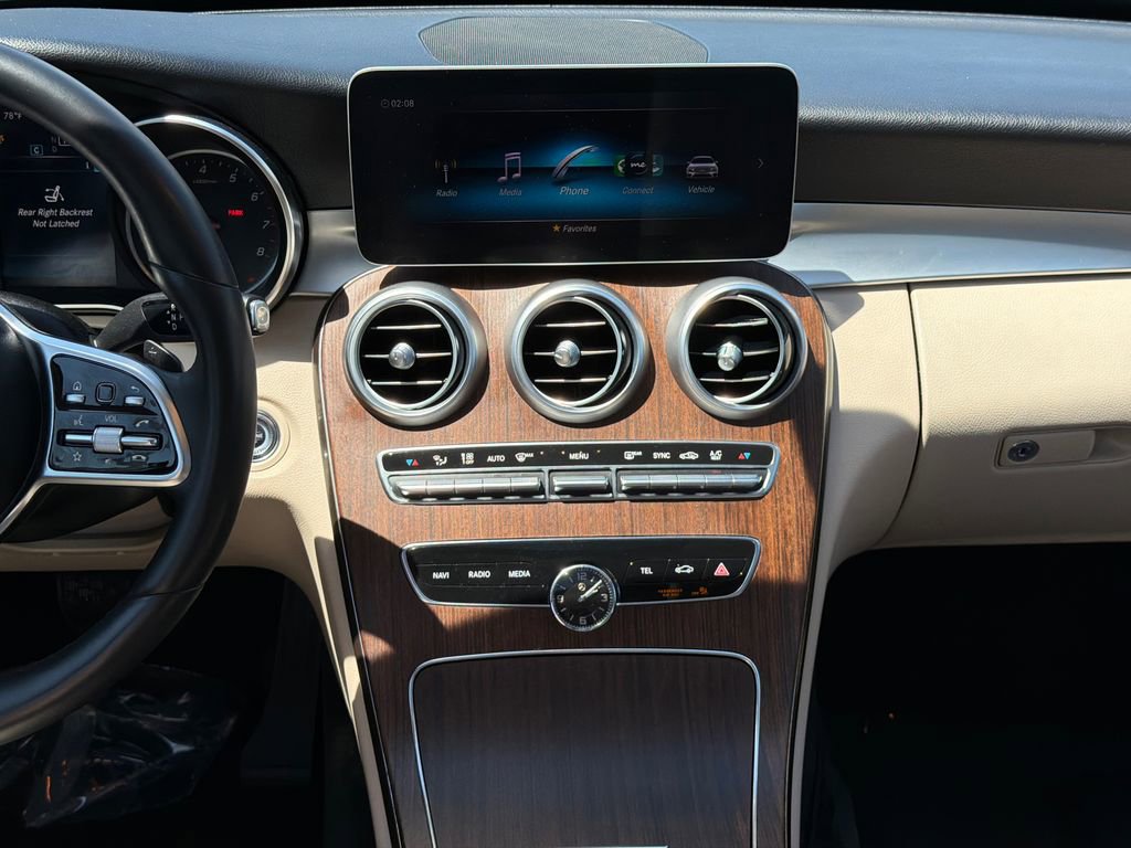 Used 2020 Mercedes-Benz C 300 4MATIC Sedan image 13