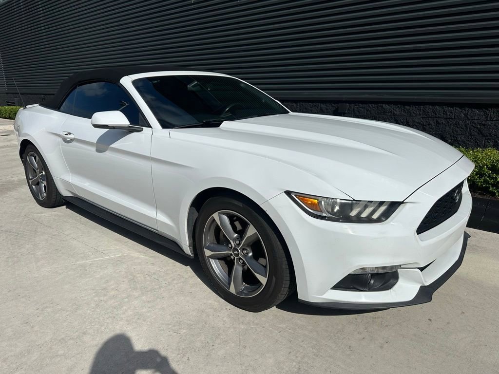 Used 2017 Ford Mustang Premium RWD image 12