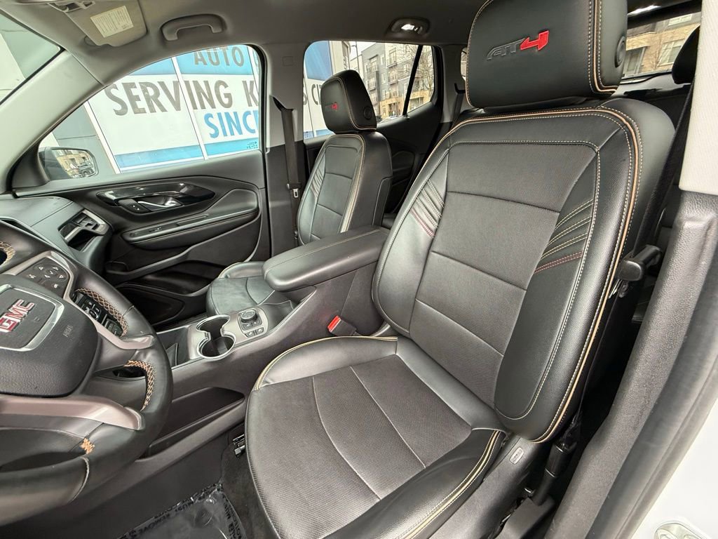 Used 2024 GMC Terrain AT4 AWD/4WD image 7