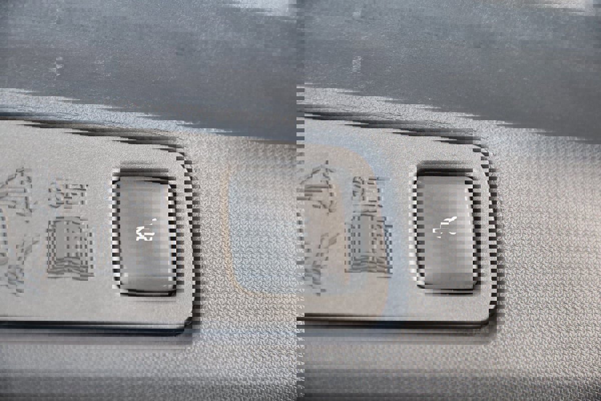 Used 2021 Ford Mustang Mach-E Select w/ Comfort/Appearance Package image 52