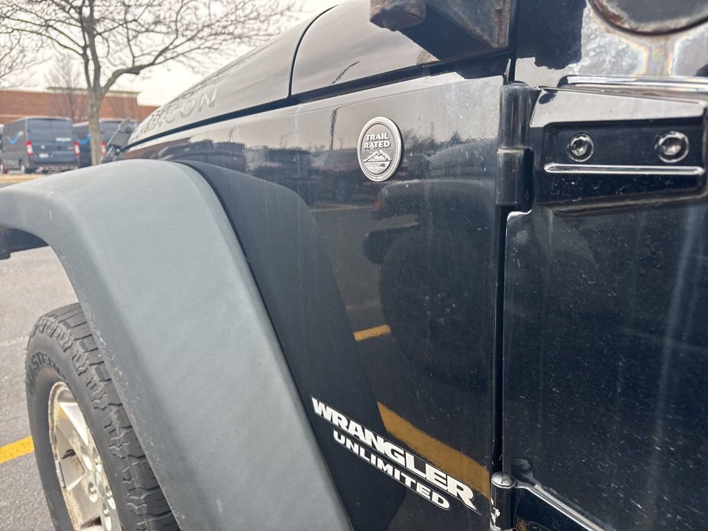 Used 2008 Jeep Wrangler Unlimited Rubicon w/ Dual Top Group image 15