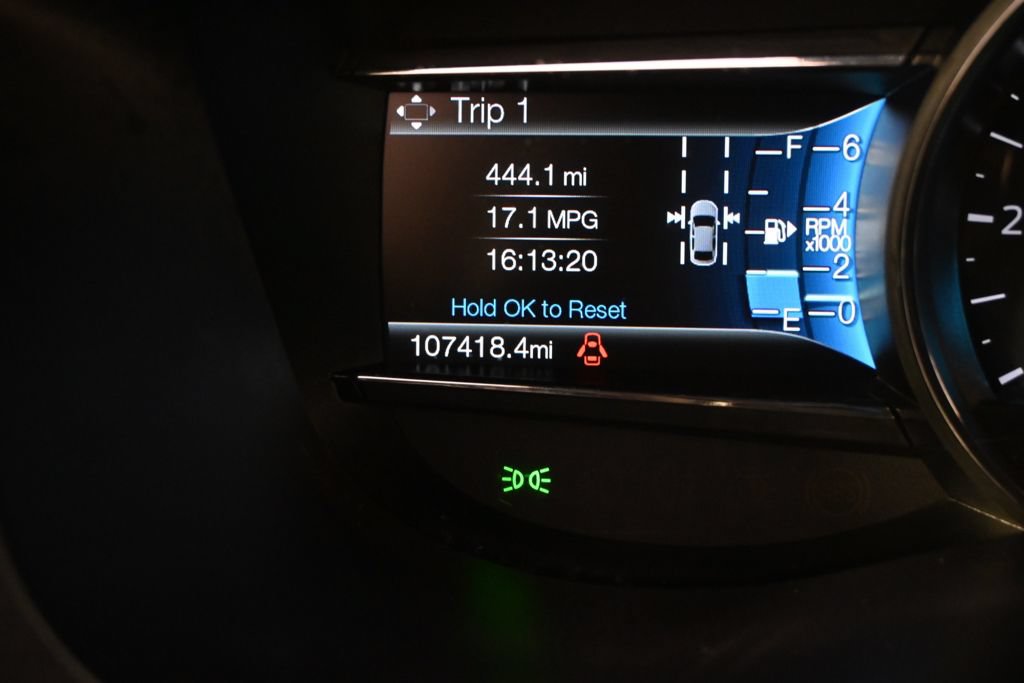 Used 2017 Ford Explorer Limited w/ Equipment Group 301A AWD/4WD image 27
