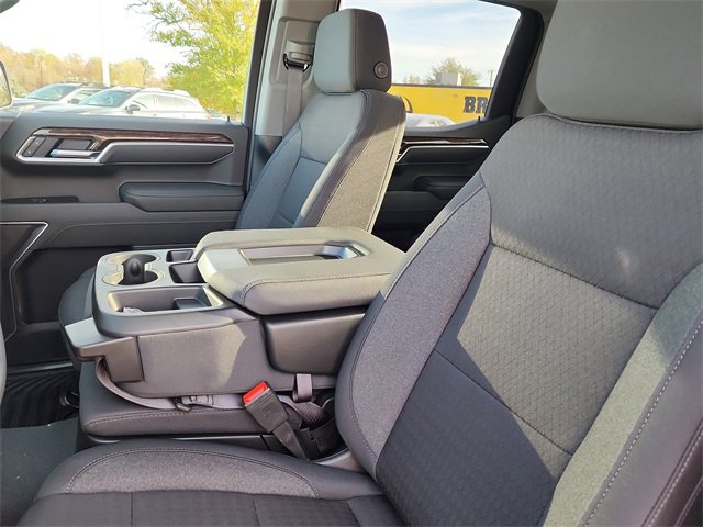 New 2026 GMC Sierra 1500 Elevation image 15