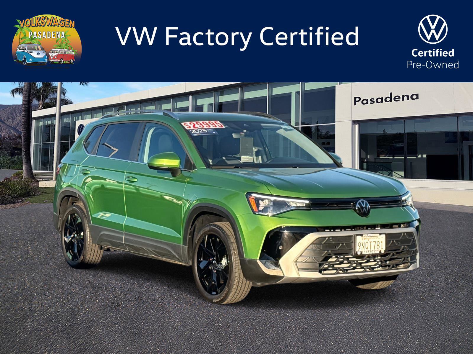 Certified 2025 Volkswagen Taos SE w/ Panoramic Sunroof Package