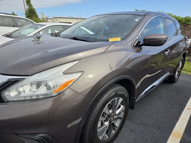 Used 2017 Nissan Murano S w/ Navigation Package FWD image 5