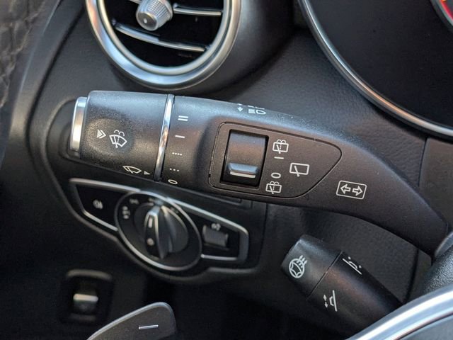 Used 2020 Mercedes-Benz GLC 300 GLC 300 image 21