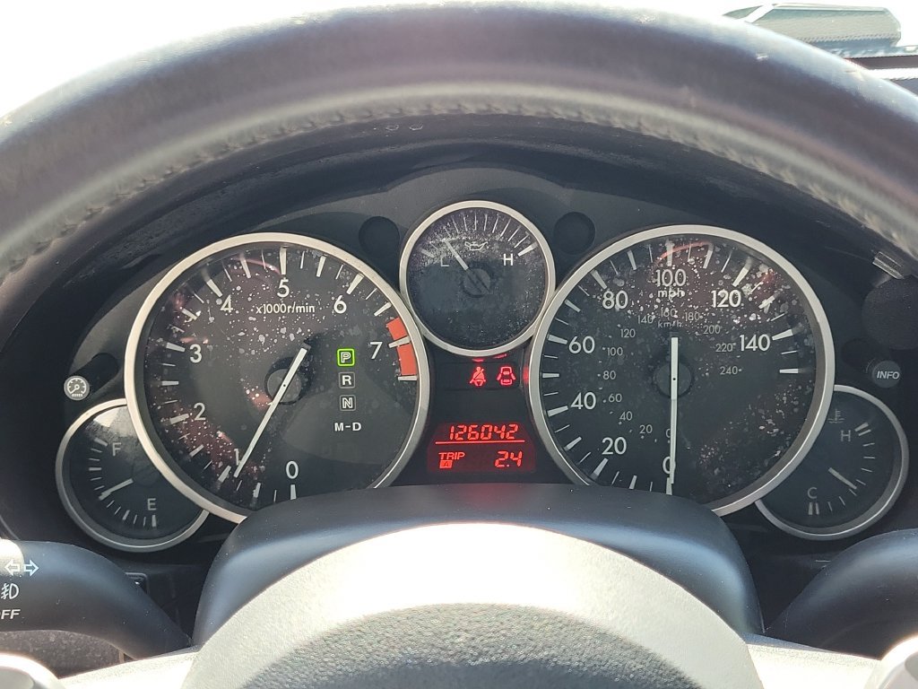 Used 2014 MAZDA MX-5 Miata Sport RWD image 19