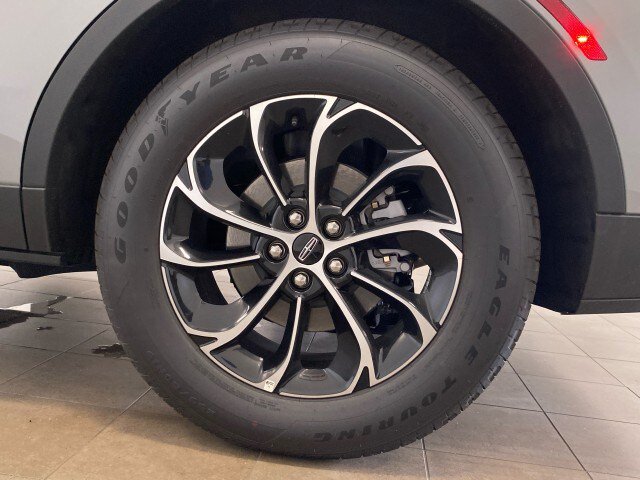 New 2026 Lincoln Nautilus Premier w/ Equipment Group 102A AWD/4WD image 24
