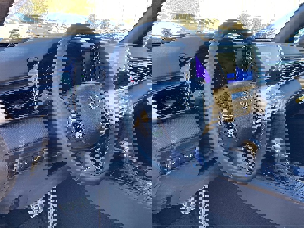 New 2026 Toyota Camry SE image 9