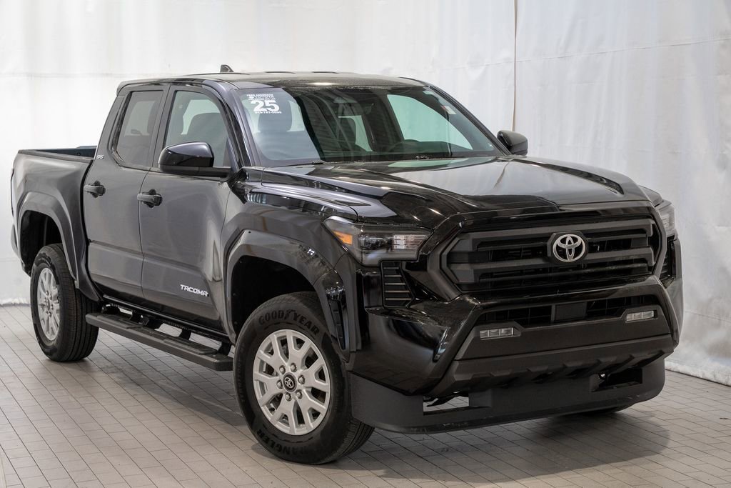 Certified 2025 Toyota Tacoma SR5 image 1