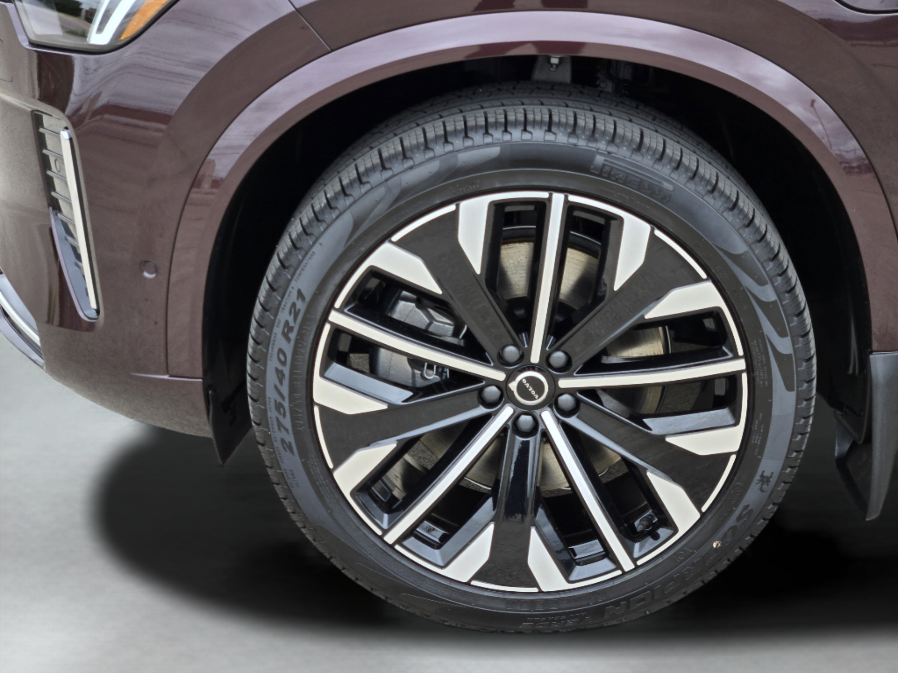 New 2026 Volvo XC90 T8 Ultra w/ Protection Package Premier AWD/4WD image 29
