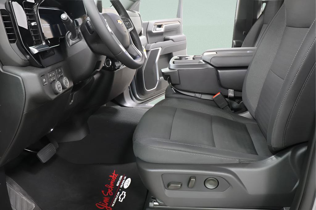 New 2026 Chevrolet Silverado 1500 LT w/ Z71 Off-Road Package image 21
