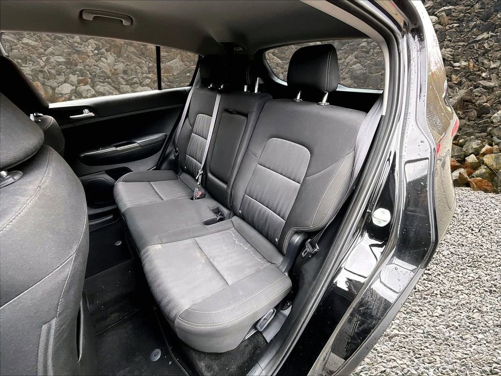 Used 2021 Kia Sportage LX AWD/4WD image 23