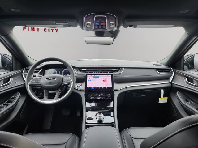 New 2025 Jeep Grand Cherokee L Limited image 14