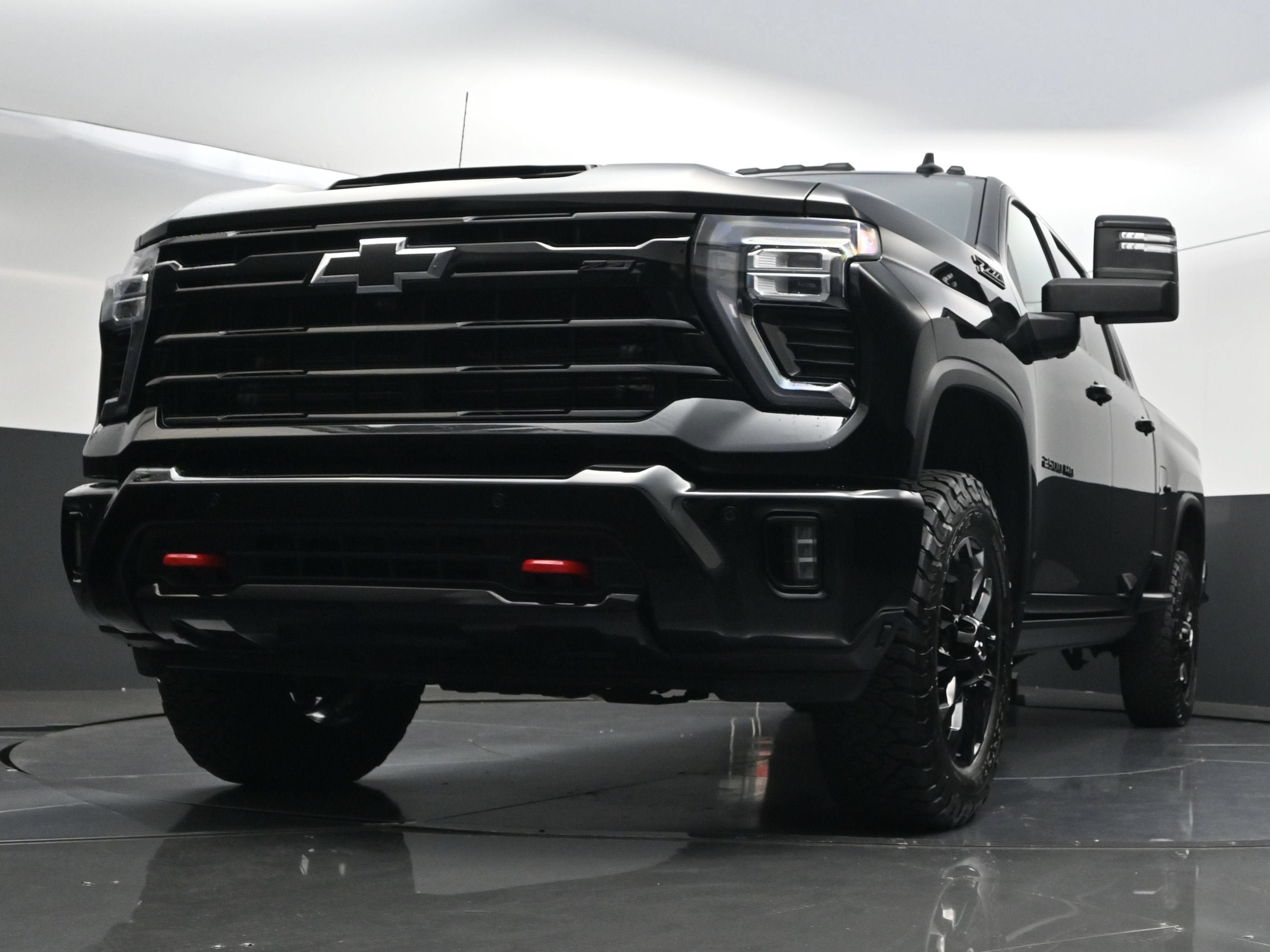 Used 2025 Chevrolet Silverado 2500 LTZ w/ Trail Boss Package AWD/4WD image 46