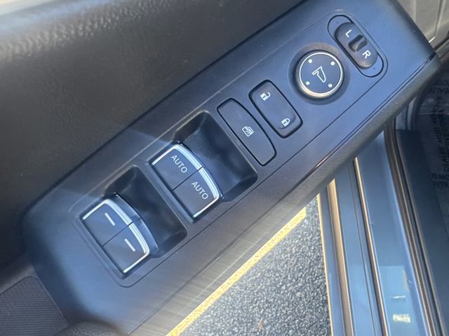 Used 2024 Acura Integra image 24