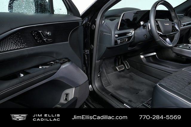 Certified 2026 Cadillac Lyriq V image 9
