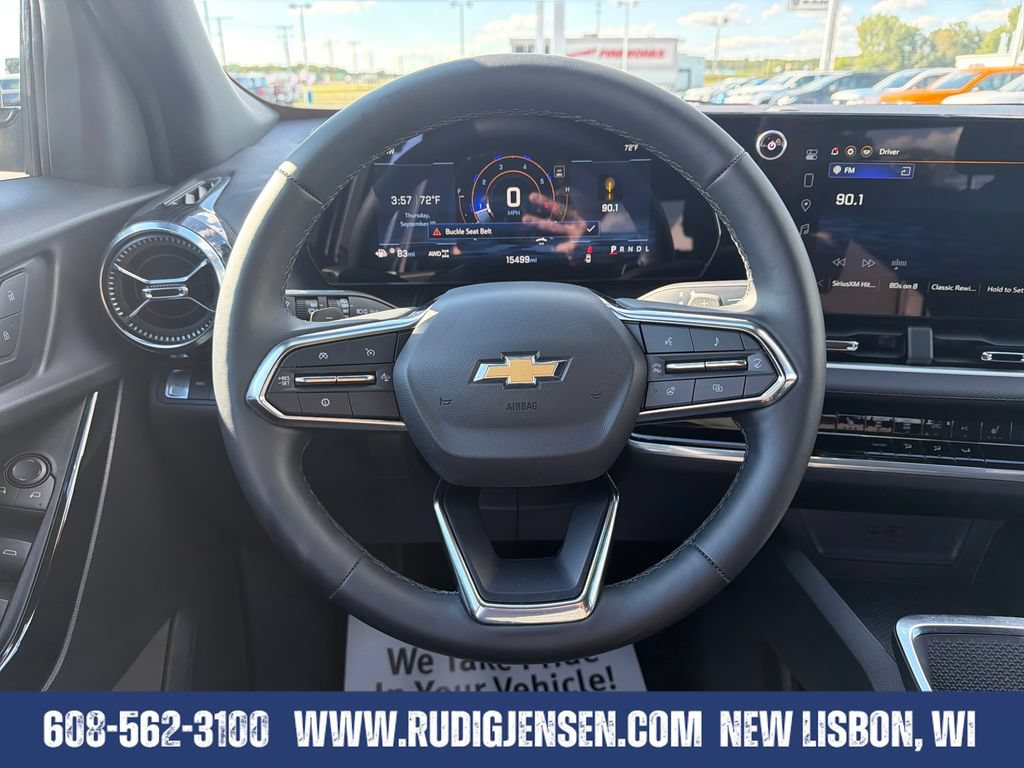 Used 2026 Chevrolet Equinox LT AWD/4WD image 14