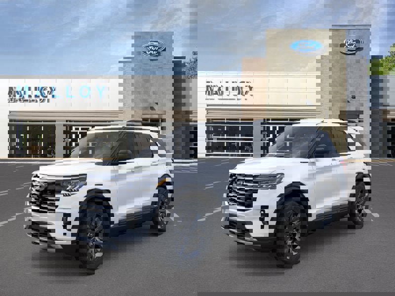 New 2026 Ford Explorer Active image 3