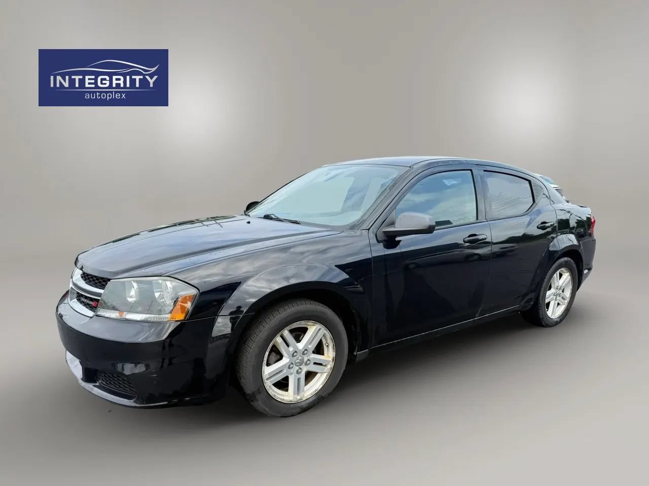 Used 2012 Dodge Avenger SE