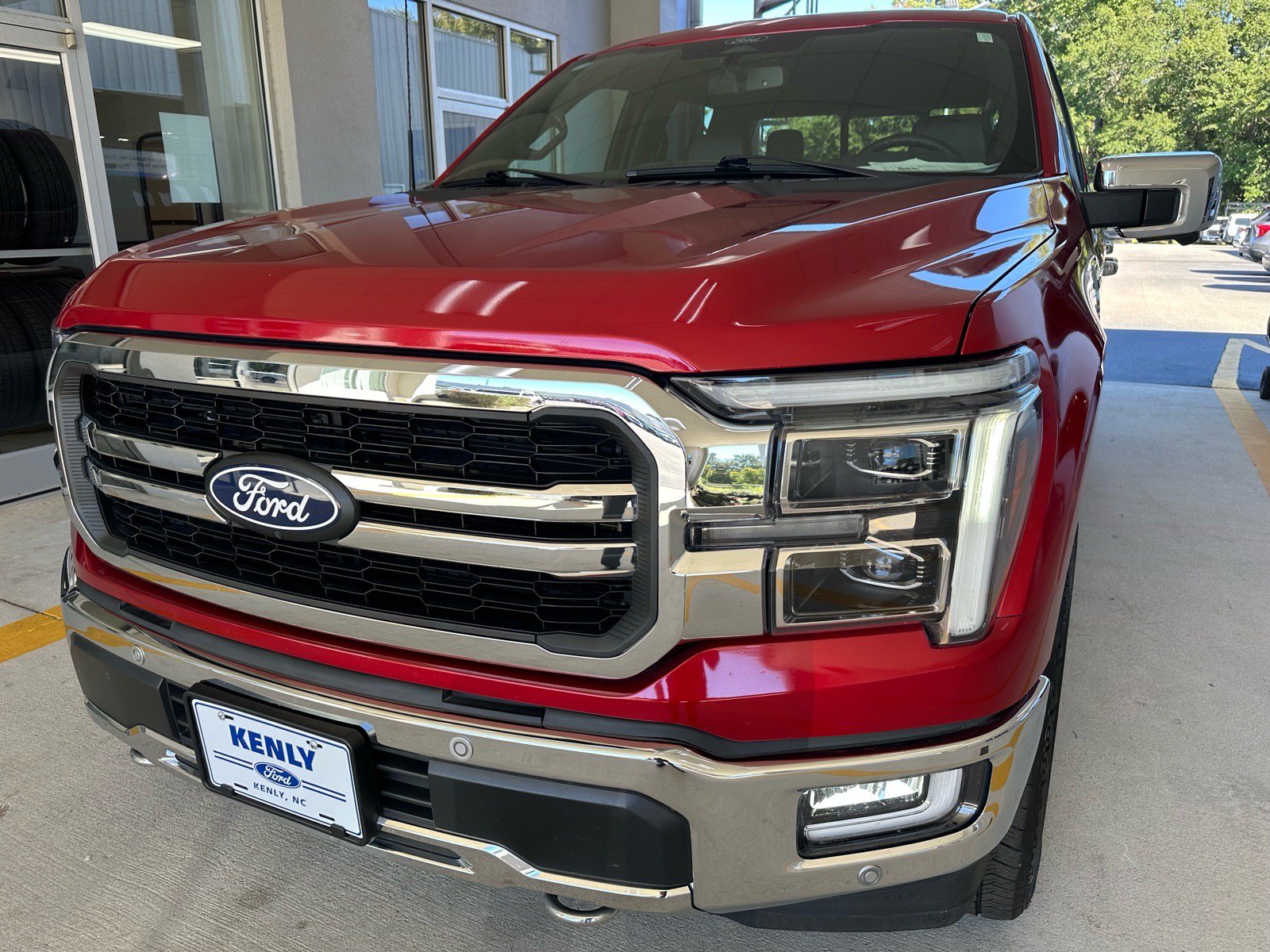Certified 2024 Ford F150 Lariat w/ FX4 Off-Road Package AWD/4WD image 2