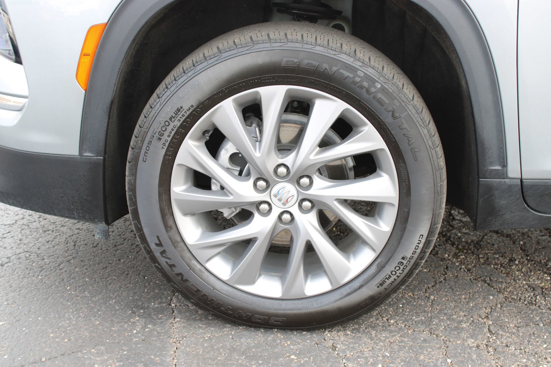 Used 2025 Buick Enclave Preferred image 11