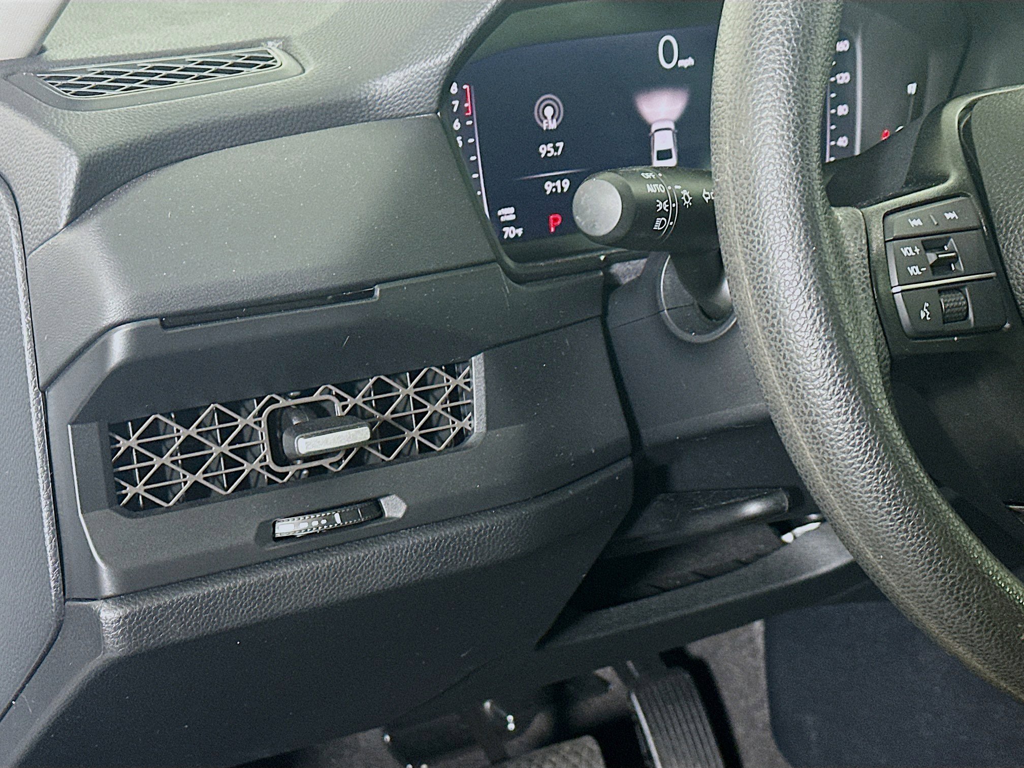 Used 2025 Honda Accord SE image 17