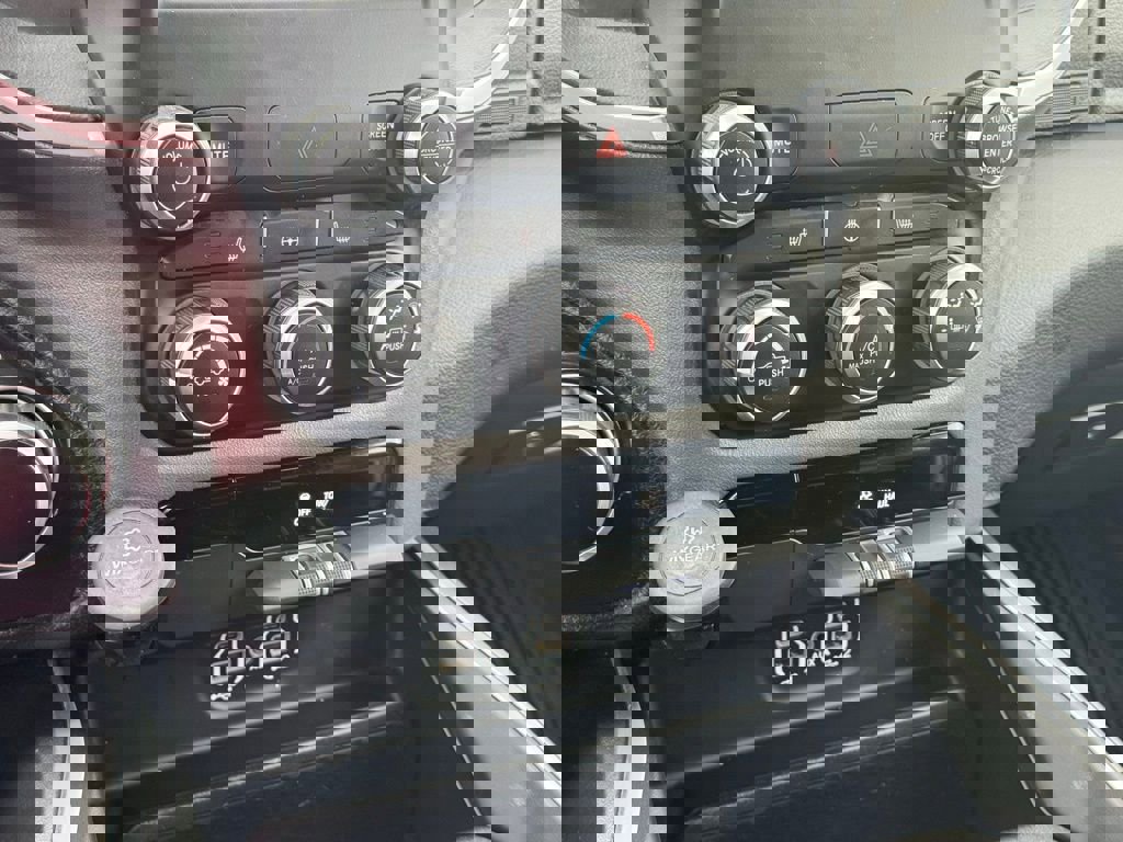 Used 2023 RAM 1500 Big Horn image 33