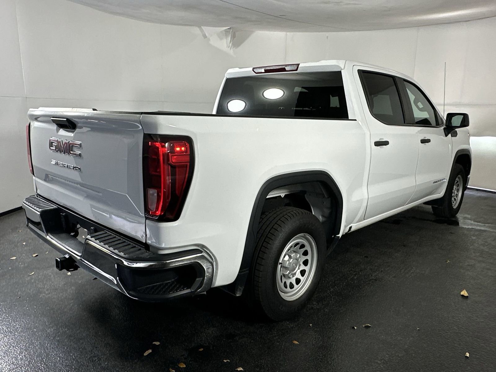 Used 2023 GMC Sierra 1500 Pro w/ Trailering Package image 8