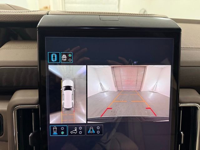 New 2026 GMC Yukon Denali w/ Sun & Power Step Package image 22