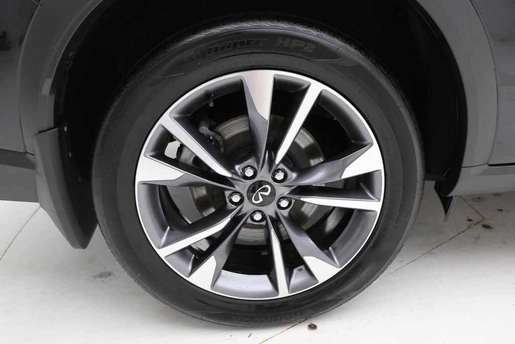Used 2023 INFINITI QX60 Luxe w/ Vision Package AWD/4WD image 8