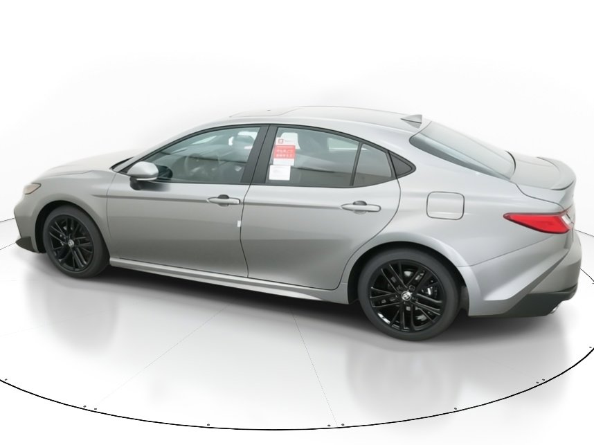 New 2026 Toyota Camry SE image 4