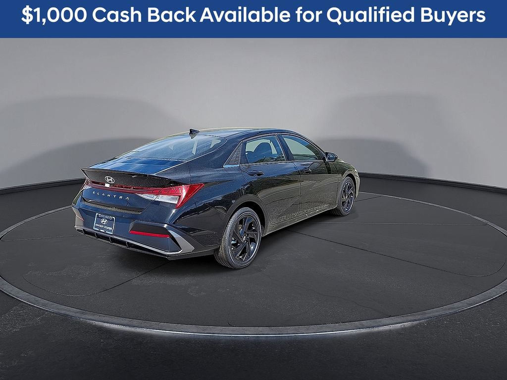 New 2026 Hyundai Elantra SEL Sport Premium FWD image 6