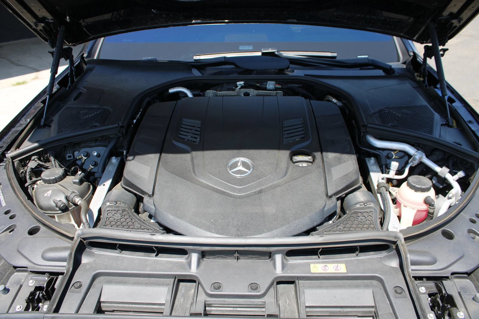 Used 2024 Mercedes-Benz Maybach S 580 4MATIC image 42