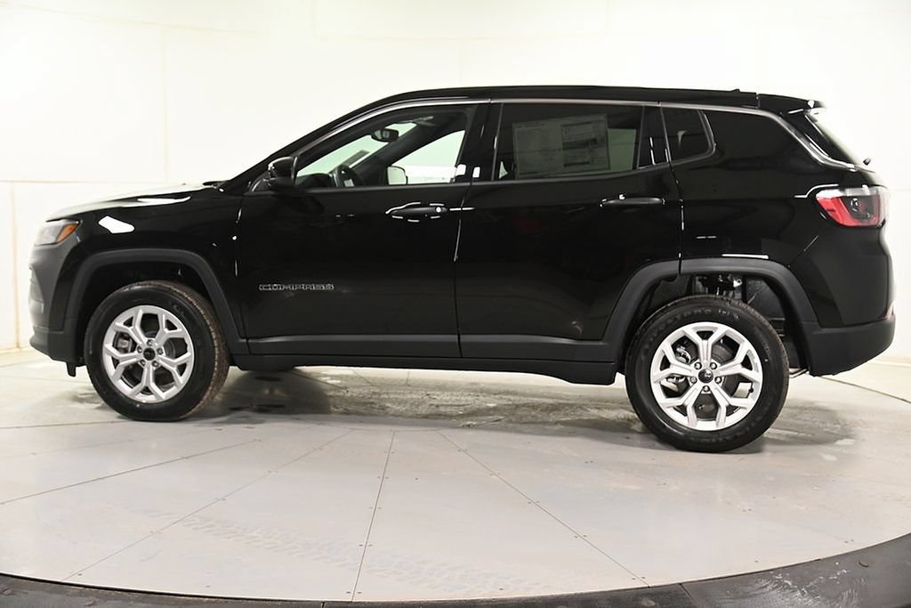 New 2025 Jeep Compass Sport AWD/4WD image 4