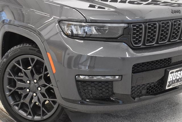 Used 2023 Jeep Grand Cherokee L Summit w/ High Altitude Package AWD/4WD image 30
