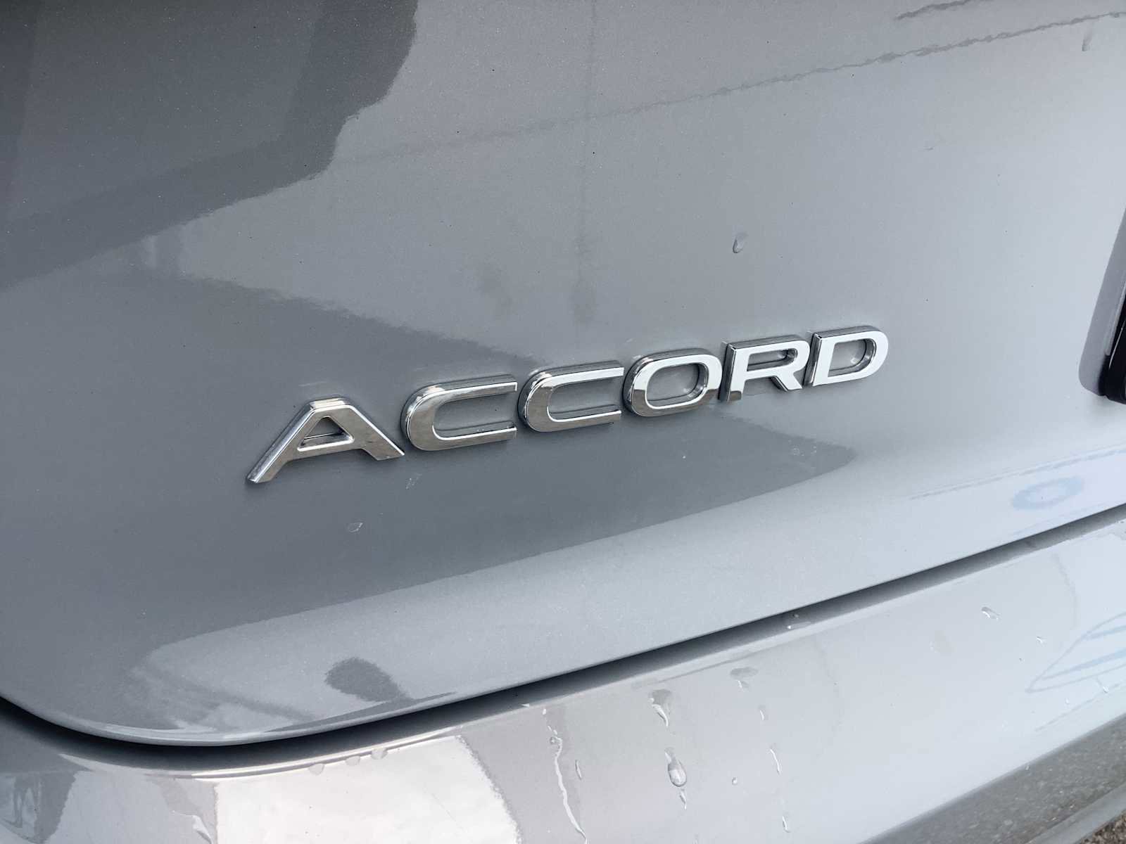 Used 2025 Honda Accord EX-L image 7