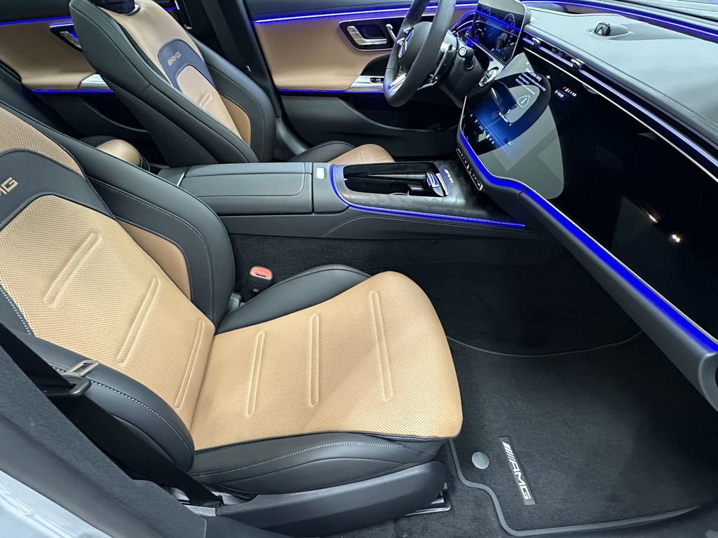 New 2026 Mercedes-Benz E 53 AMG e 4MATIC Sedan image 16