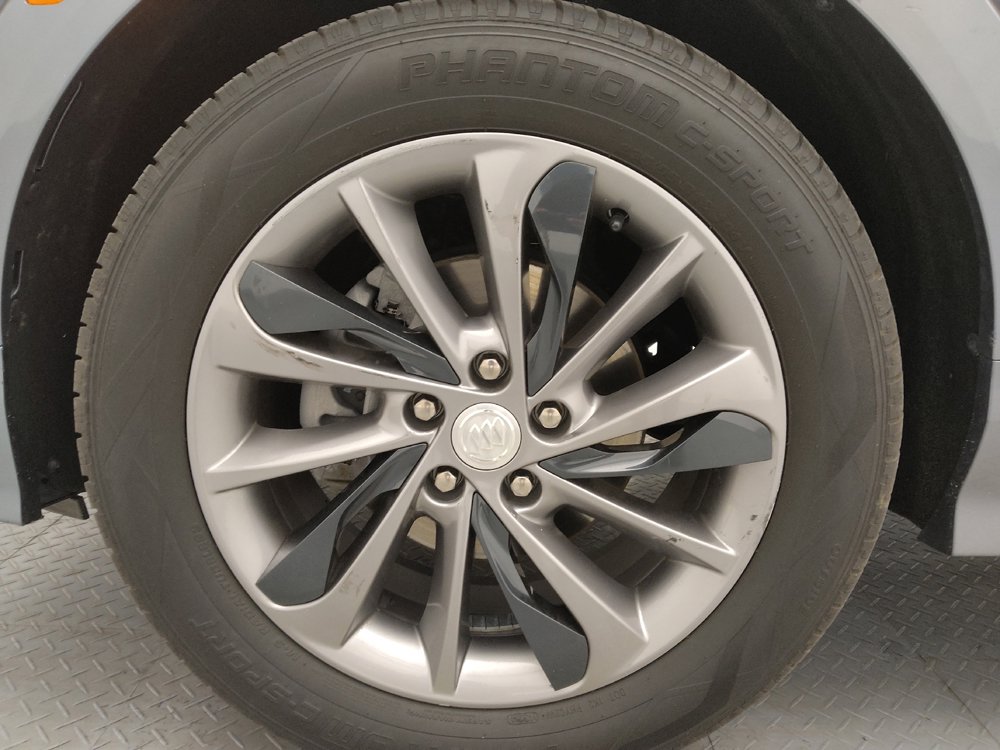 Used 2021 Buick Encore GX Select w/ Sport Touring Package image 31